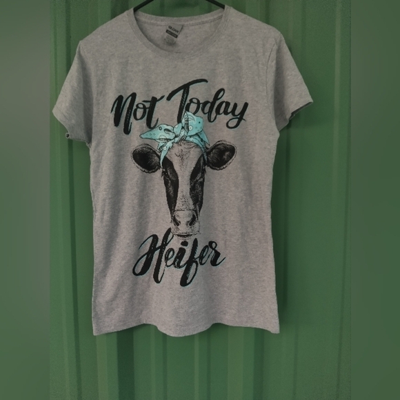 Women's Gray Not Today Heifer Cow Graphic T Shirt Size Medium Cattle Farm - Picture 2 of 3